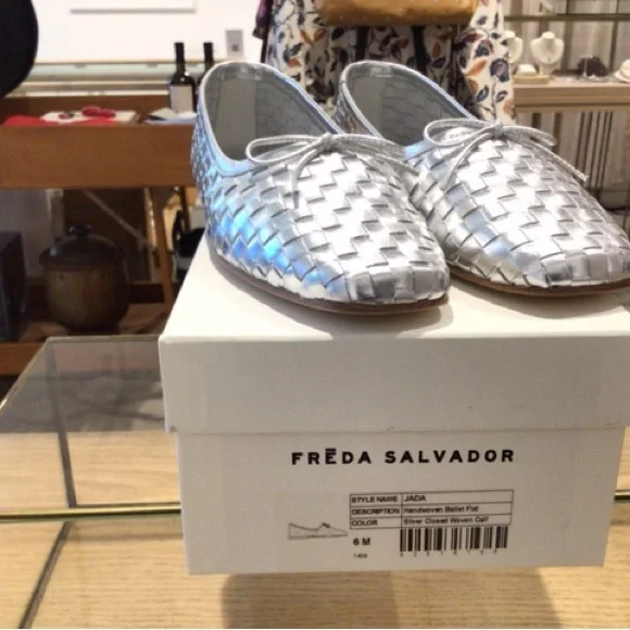 Freda Salvador Jada Metallic Silver Woven Leather Loafers - Picture 2 of 5